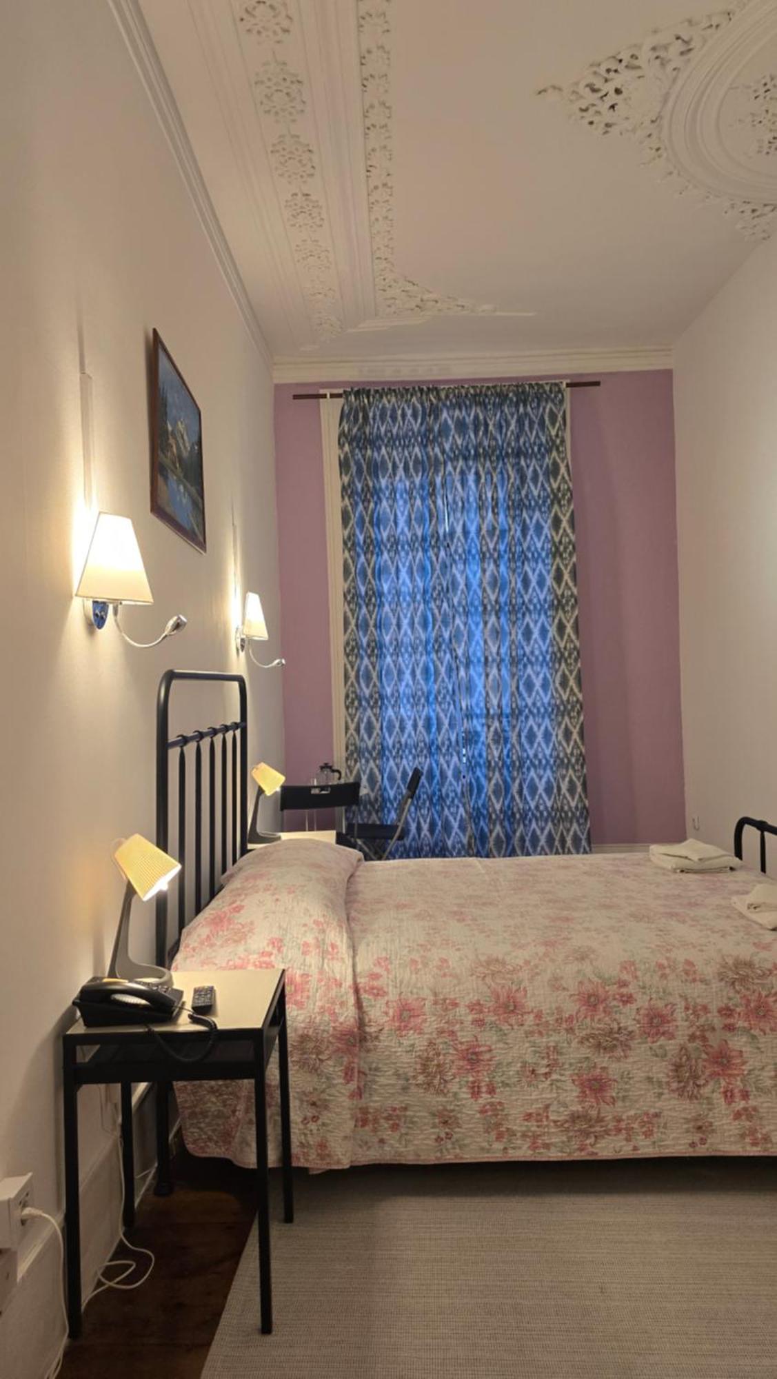 Double Room Private Bathroom